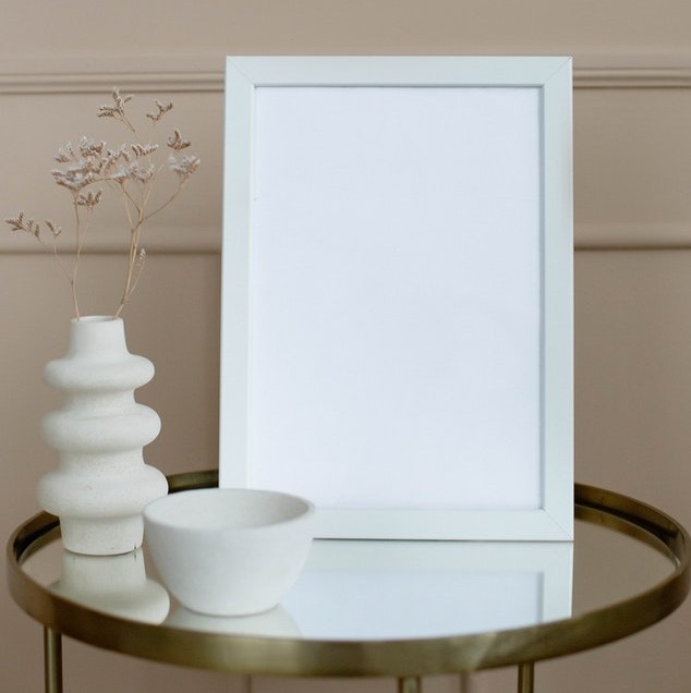 Фоторамки. Картины. Зеркала. Панно