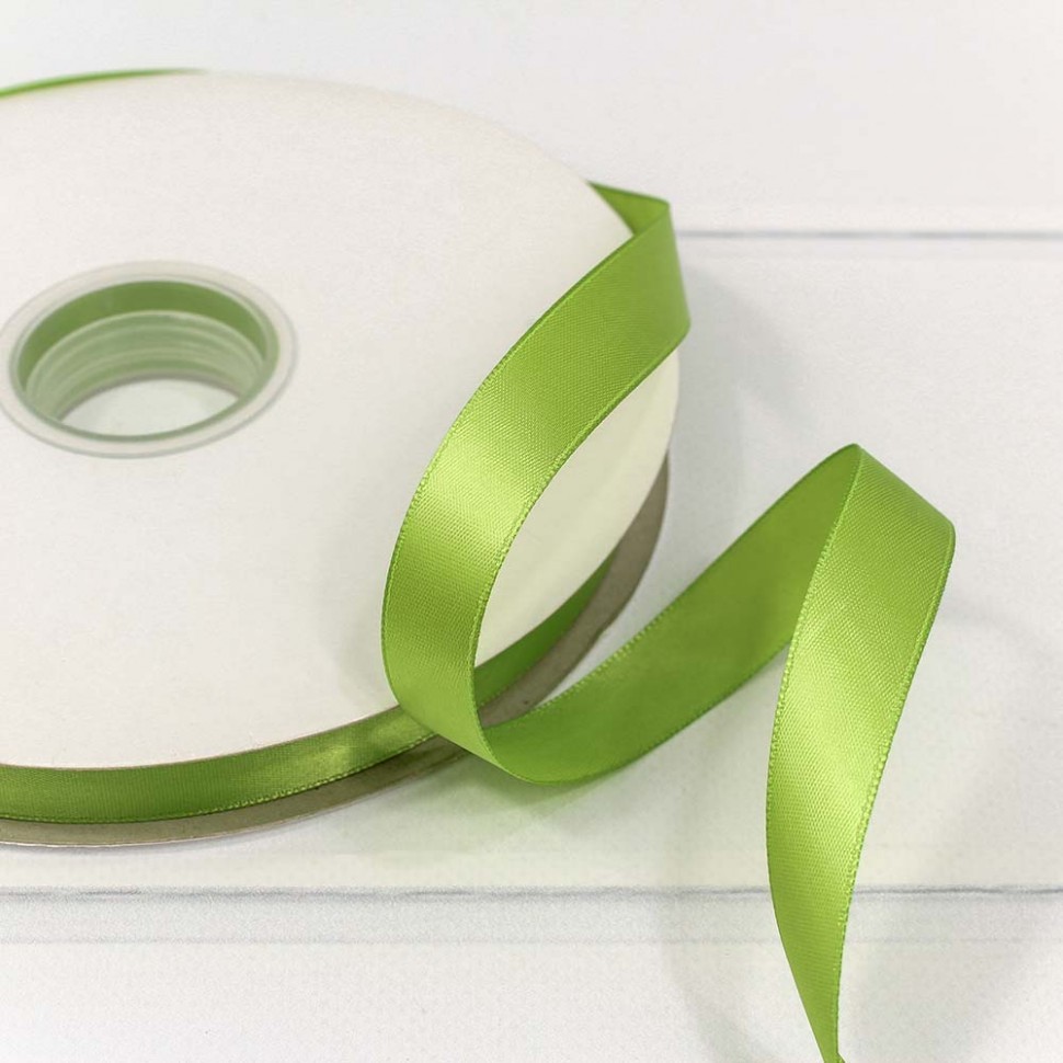 Лента атласная (полиэстер) 1,5 см*100 ярдов светло-салатовый