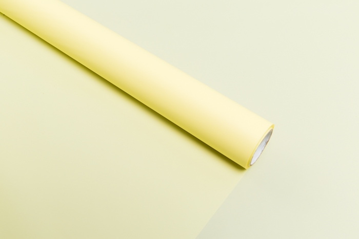 Пленка матовая 60 см × 10 м на втулке желтый нежный