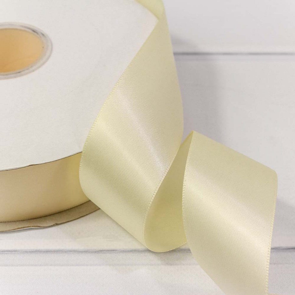 Лента Атласная Полиэстер класс А 3,8см*100ярд Бежевый