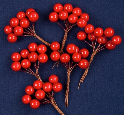 Набор связок красных ягод на проволоке, 6 шт (на одной связке 8 ягод), D 1,2 см