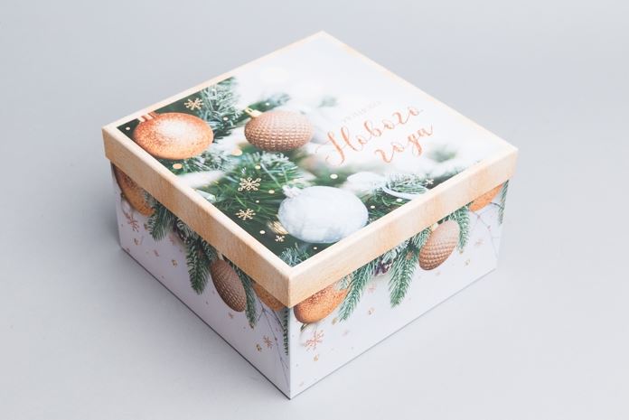 Коробка НГ квадрат 20×20×11 см Уютного Нового года