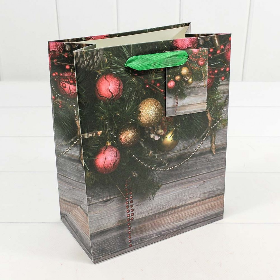 Пакет подарочный Люкс "Новогодние шары и бусы" 18×23×10