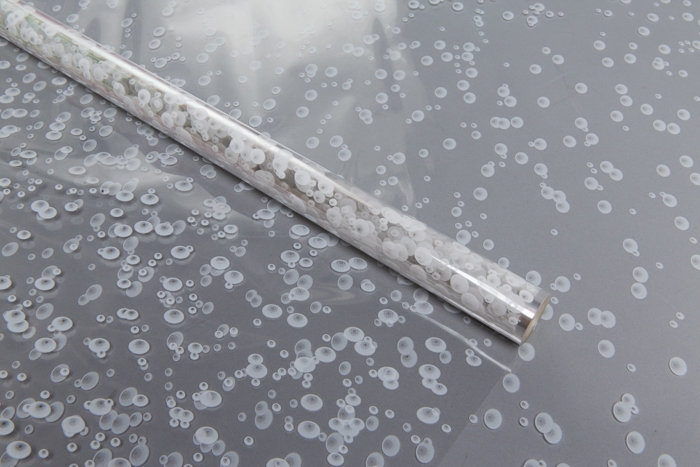 Пленка цветная Пузыри 70см белый