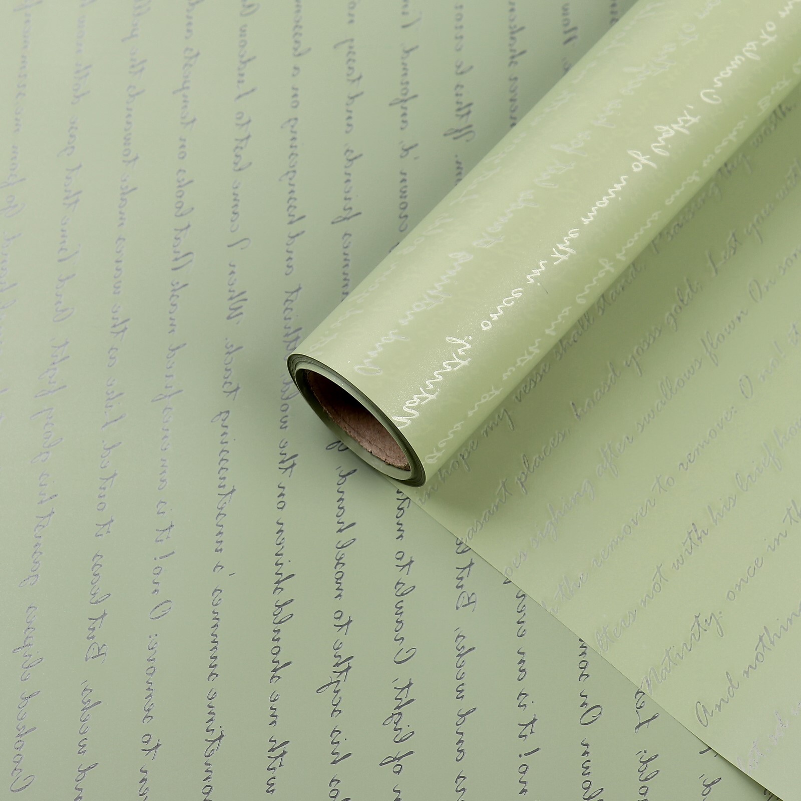 Упак. материал флористическая пленка "Послание", 58 см х 10 м., оливковый